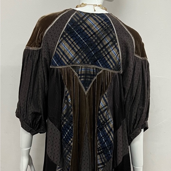 BCBGMAXAZRIA Multi colored Dress in Brown/Gold/Blue Size-Small/fits M/L NWT - Picture 3 of 13